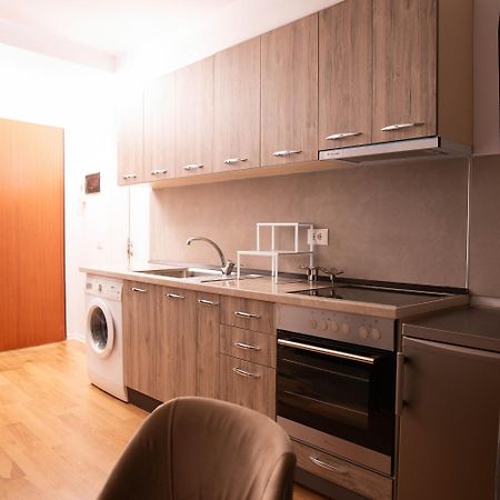 Suprem Apartment Tirana Zewnętrze zdjęcie